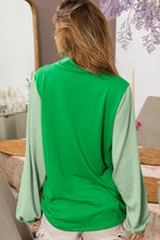 Load image into Gallery viewer, BiBi Ft Color Block Clover Cut Out Puff Sleeves Top
