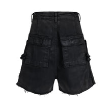 Load image into Gallery viewer, WAXED CARGO SHORTS
