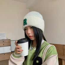 Load image into Gallery viewer, Loose Big-Head Woolen Cap with Letter Design — Oversize Winter Wool Hat
