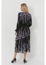 Load image into Gallery viewer, Lilac Bloom Midi Dress
