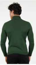 Load image into Gallery viewer, Suslo Couture Turtle Neck Sweater | Hunter Green
