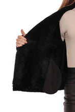 Load image into Gallery viewer, Faux Shearling Jacket
