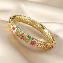 Load image into Gallery viewer, Openwork Filigree Gold-Plated Cheongsam Jewelry
