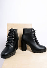 Load image into Gallery viewer, Hamiltons Lace Up Block Heel Boots
