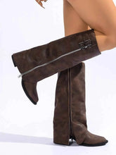 Load image into Gallery viewer, Trendy Black Leather Boots With Zipper
