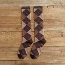 Load image into Gallery viewer, 1 Pair Keep Warm Knee-high Socks for Socks Rhombus Pattern Autumn Winter Cotton College Style Socks Running Climbing Fashion Socks For Men And Women
