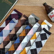 Load image into Gallery viewer, 1 Pair Keep Warm Knee-high Socks for Socks Rhombus Pattern Autumn Winter Cotton College Style Socks Running Climbing Fashion Socks For Men And Women
