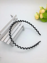 Load image into Gallery viewer, 1 pc Fashion Wave Men&#39;s Women Unisex Black Wavy Hair Head Hoop Band Sport Headband Hairband Gorgeous Hair Accessories For Men And Women
