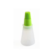 Load image into Gallery viewer, 1 Pcs Portable Silicone Oil Bottle with Brush Grill Oil Brushes Liquid Oil Pastry Kitchen Baking BBQ Tool Kitchen Tools for BBQ Silicone Oil Container with Brush Spray Bottle Oil Dispenser for Kitchen Cooking BBQ
