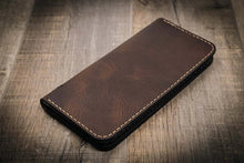 Load image into Gallery viewer, The Houstonian Long Wallet
