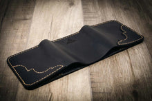 Load image into Gallery viewer, Western Trifold Wallet - Black
