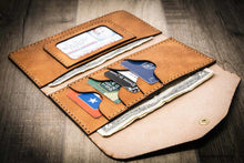 Load image into Gallery viewer, Sugar Land Clutch Wallet
