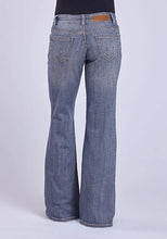 Load image into Gallery viewer, Tin Haul 460 Ella Fit Rhinestone (Light Wash) - Women's Bootcut Jeans
