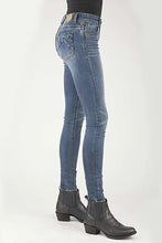 Load image into Gallery viewer, Tin Haul 515 Sunny Skinny Patched Pocket ( Denim Medium Wash) - Women's Jeans

