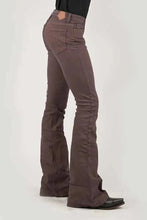 Load image into Gallery viewer, Tin Haul Libby High Raise Flare (Brown) - Women's Jeans
