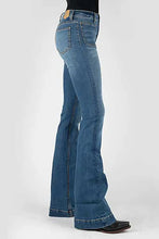 Load image into Gallery viewer, Tin Haul 595 Libby Fit Square Front Pocket ( Denim Medium Wash )- Women's Jeans

