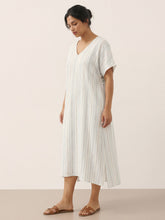 Load image into Gallery viewer, 100% Linen Back-Tied Waist Maxi Dress HANA
