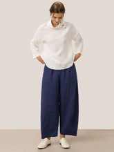 Load image into Gallery viewer, 100% Linen Classic Side Neck Top CORA
