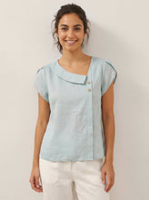 Load image into Gallery viewer, 100% Linen Crescent Collar Flutter Sleeve Top FARA
