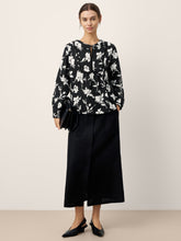 Load image into Gallery viewer, 100% Linen Floral Printed Gathered Pullover Top AMIYA

