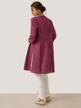 Load image into Gallery viewer, 100% Linen Hand Button Long Top DILLON
