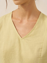 Load image into Gallery viewer, 100% Linen Asymmetric Hem Long Top ISLA
