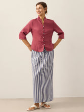 Load image into Gallery viewer, 100% Linen Hand Button Fitted Jacket AMELIA
