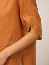Load image into Gallery viewer, 100% Linen Round Neck Petal-Sleeve Pullover LAUREL

