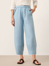 Load image into Gallery viewer, 100% Linen Tapered Cropped Pull-On Trousers LORETTA
