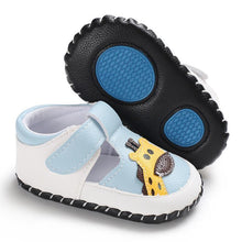 Load image into Gallery viewer, Beautiful High Quality Comfortable Leather Baby Soft-Soled Flexible Shoes Unique Design
