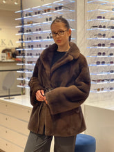 Load image into Gallery viewer, Genuine Scandinavian Mink Fur Coat
