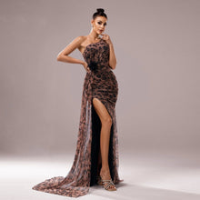 Load image into Gallery viewer, One-shoulder Diagonal Collar Leopard Sequined Evening Dress
