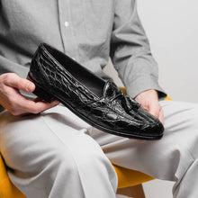 Load image into Gallery viewer, 11-582-BLK FRANCO Crocodile Tassel Loafer, Black
