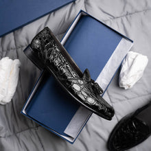 Load image into Gallery viewer, 11-582-BLK FRANCO Crocodile Tassel Loafer, Black
