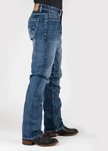Load image into Gallery viewer, Stetson 1211 Straight Leg Stretch (Medium Wash) - Men&#39;s Jeans
