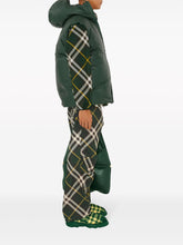 Load image into Gallery viewer, Burberry Wide pants
