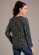 Load image into Gallery viewer, Stetson 1417 Southwestern Ditzy (Black) - Women's Blouse
