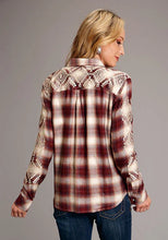 Load image into Gallery viewer, Stetson 1735 Ombre Plaid (Red) - Women's Blouse
