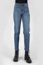 Load image into Gallery viewer, Stetson 915 High Rise Straight Crop (Medium Wash) - Women's Jeans
