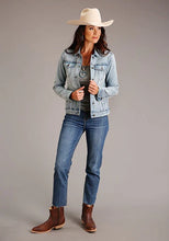 Load image into Gallery viewer, Stetson Back Floral Embroidery (Light Wash) - Women's Denim Jacket
