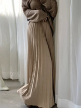 Load image into Gallery viewer, High Waist Slim White Pleated Casual Pants
