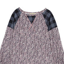 Load image into Gallery viewer, Two Tone Mixed Print Sweater

