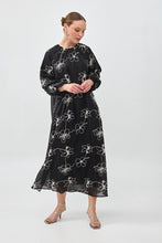 Load image into Gallery viewer, Black Print Dress

