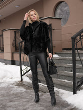 Load image into Gallery viewer, Genuine Scandinavian Mink Fur Poncho with Fully Lined Mink Hood

