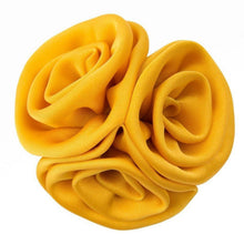 Load image into Gallery viewer, Vittorio Vico Men's Formal Trio Cluster Flower Lapel Pin
