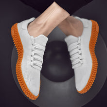 Load image into Gallery viewer, Korean Forrest Gump Flying Woven Shoes
