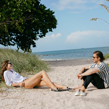Load image into Gallery viewer, Women's Black Pebbled Leather Barca Yacht Loafer
