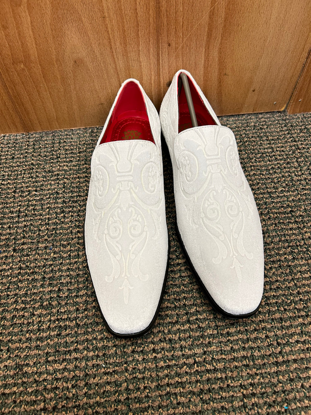 After Midnight White Floral Suede-like Men's Smoking Red Bottom Prom D – CC  Suits