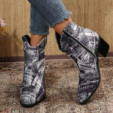 Load image into Gallery viewer, Demin Print : Point Toe Block Ankle Boots
