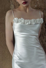 Load image into Gallery viewer, Vintage Rose-Trimmed Satin Slip Wedding Dress with Spaghetti Straps
